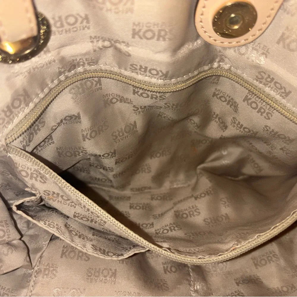 Vintage Michael Kors Jet Set Medium Leather Tote Tan with Cream Contrast Straps - Picture 6 of 13